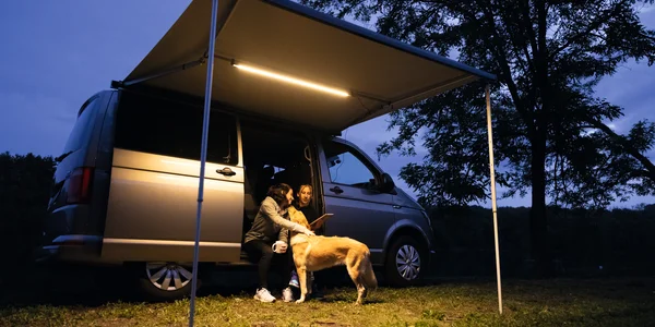 Rafter LED Van