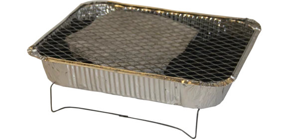 Einweg- und Picknick-Grill