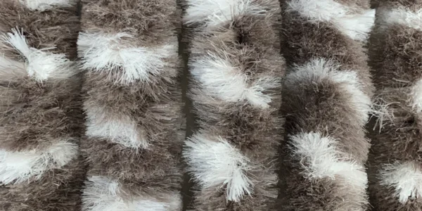 Flauschvorhang 100 x 200 cm taupe-weiß